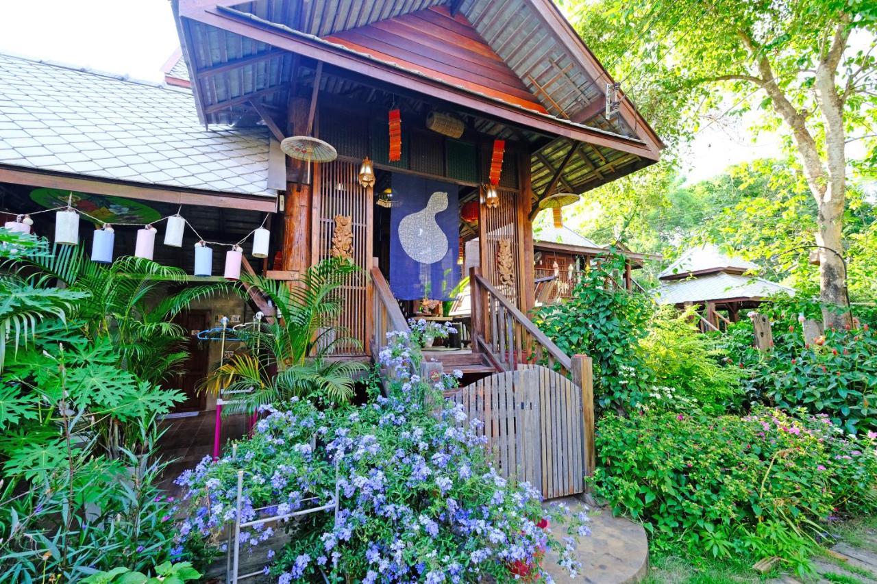 Heyuan Affittacamere Chiang Mai Esterno foto